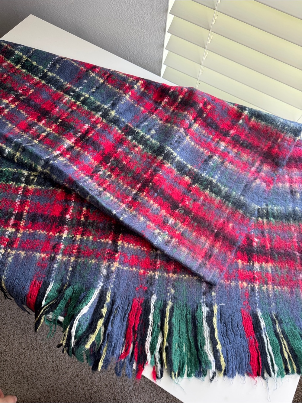 UO Cozy Plaid Fringe Blanket Scarf - Red, Navy & Green
